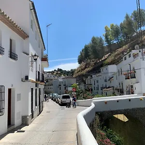 Casa Cueva El Puente Setenil De Las Bodegas