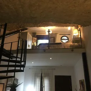 Casa Cueva Un Rincón En La Roca Setenil De Las Bodegas